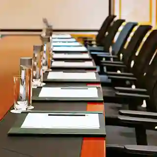 https://mail.sqnescapes.com/Conference meeting