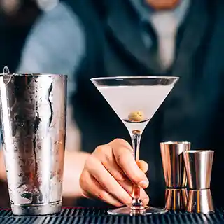 https://mail.sqnescapes.com/Mixology class